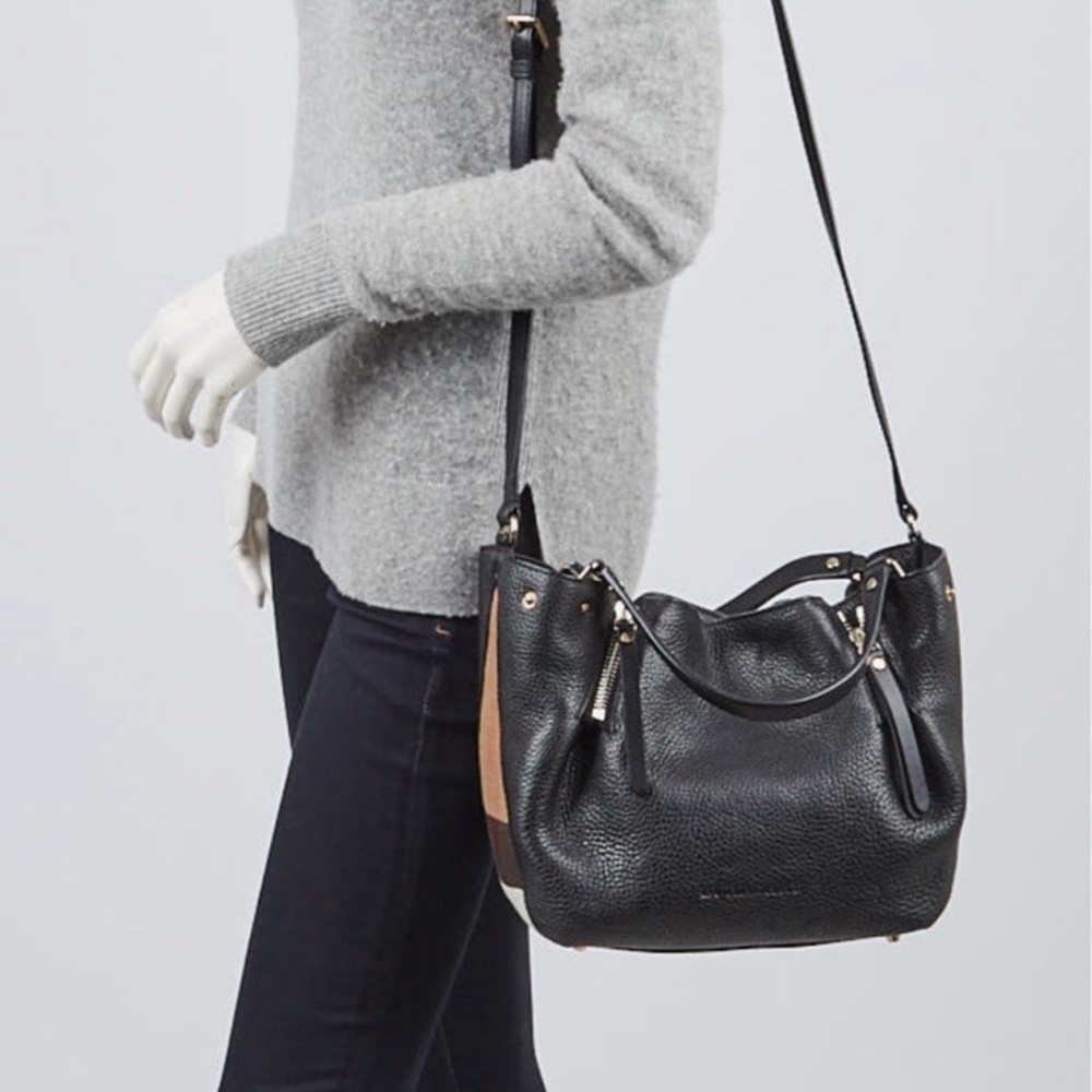Burberry black leather house check canvas small brit maidstone peek bag